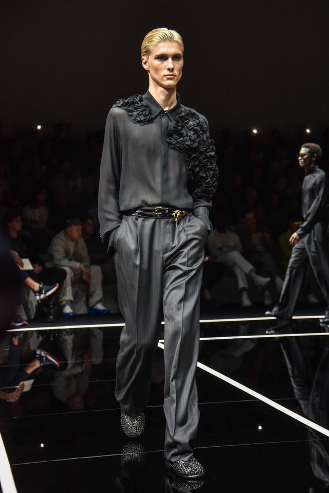 ��������ߣ�������װ�ܡ���������¡�������Ʒ��ʱװ��