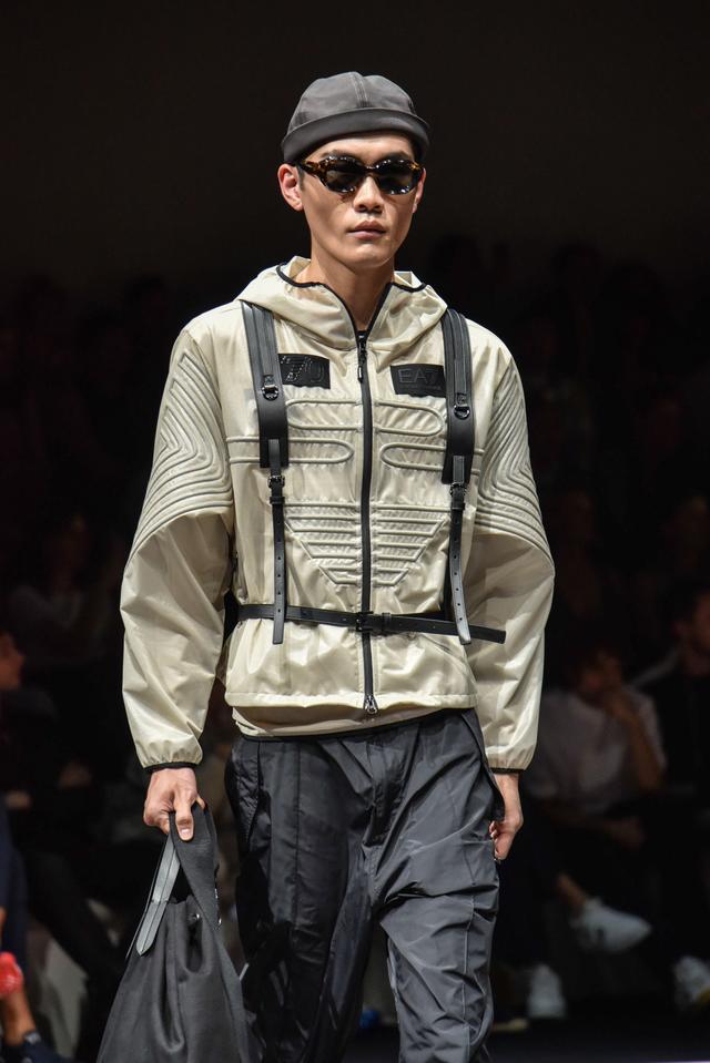 ��������ߣ�������װ�ܡ���������¡�������Ʒ��ʱװ��