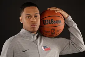 2023年NBA选秀球员之乔丹-霍金斯图片