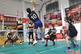 首届“贺龙杯”湖南省气排球比赛落幕 湖南日报社获中年男子组冠军图片