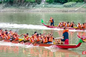 记者探班：新晃龙舟赛霸气回归 侗乡全力备战“燃”激情图片