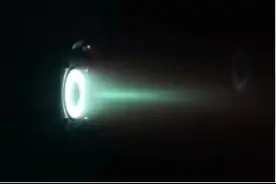 “天宫”空间站电推进发动机首次实现在轨“换气”图片