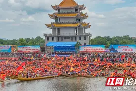 道县潇水河上百龙舟巡游，来品一品这场非遗龙船盛宴图片