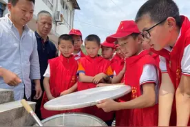 綦江少先队员为家乡“代言” 助力乡村振兴图片