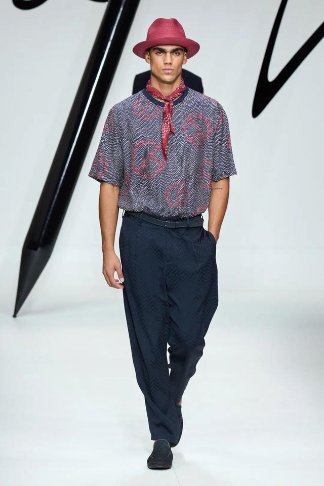 Giorgio Armani������֮�⣬��������������������̸��ʱװ��