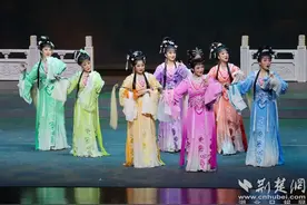 第十一届湖北省黄梅戏艺术节开幕，黄冈近一个月将“好戏”连台图片