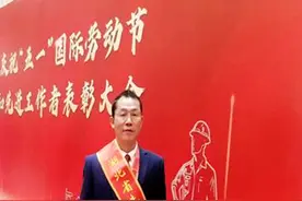 师以匠心育桃李——记省先进工作者、嘉鱼一中年级主任游安泳图片