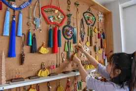 （图片故事）非遗传承人徐晓雪：藏在绳结里的传统文化图片