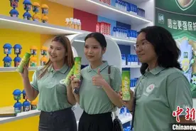 近30名外籍友人参访呼和浩特：民众热情，喜欢这座城市图片