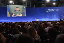 伦敦召开乌克兰重建国际会议，英国承诺未来三年内长期支援图片