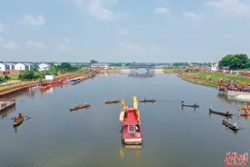 龙舟竞渡迎端午图片