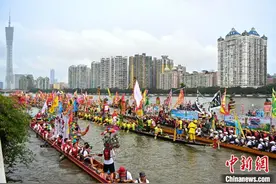 广东端午龙舟火热竞渡 “房东争霸赛”出圈图片