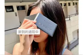 小伙晒出驾驶证火了！网友慕了:开4000多万的车是啥体验?图片