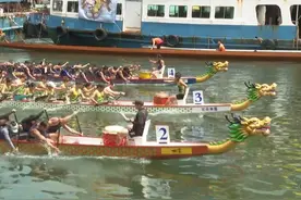 香港举行龙舟大赛热热闹闹过端午图片