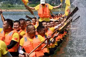 迎旅发 赛龙舟丨沅陵传统龙舟赛部分参赛龙船备战训练掠影图片