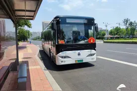 优服务 强管理！ 日照市城乡公交全力以赴守护“端午安康”图片