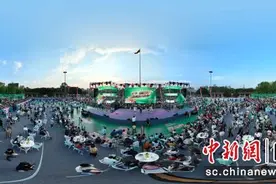 品美食 观表演 饮啤酒四川内江邀你畅享“夏夜盛宴”图片