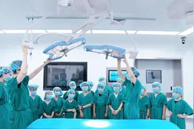 合肥市一院：医院开放日 孩子们走进“神秘的”手术室图片