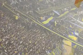 糖果盒球迷高唱：梅西，你必须原谅我，博卡最伟大的是罗曼！图片