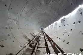 西安地铁2号线南北延伸段通车试运营 新增何家营 常宁宫 红会医院北区 草滩站图片