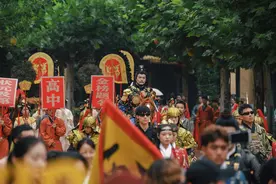 端午阖家夜游 芜湖方特神武甲胄节热血上演图片