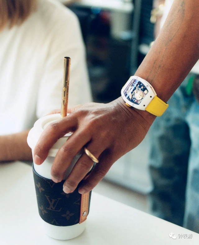 ·�����Ǵ����ܼ�ƶ�������Ԫ��ʯ���ͱ������RM�����׶����������ĸ�����