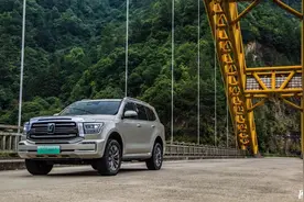 加电赋能，继续奔赴山野——坦克500 Hi4-T | CAR REVIEWS图片