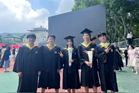 女生放弃保研清华，选择国防科大！只为从军报国！图片