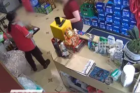 热闻丨女儿被妈妈私拆档案袋后情绪失控，档案为什么不能私拆？图片