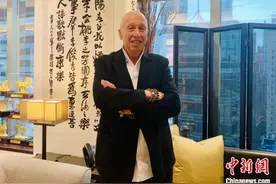 “兰桂坊之父”盛智文：我是“洋面孔”，但有“中国心”图片