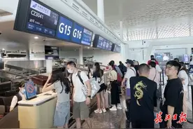 武汉至迪拜直飞航线复航图片