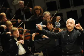 他的作品丰饶、深邃，体现人类的永恒忧思图片