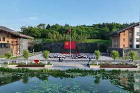 同唱红色经典 共庆建党华诞——吉林杨靖宇干部学院举办教职工、培训班学员庆“七一”红歌联唱活动图片