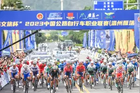 中国公路自行车职业联赛移师温州 河南小将再出彩图片