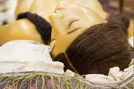 著名的“睡美人”——“美第奇维纳斯”（Medici Venus）图片