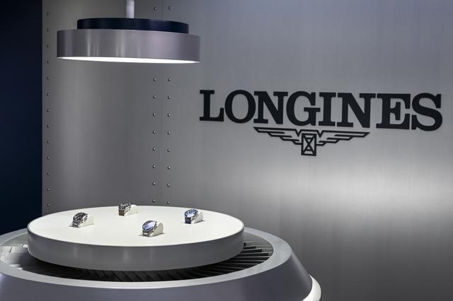 һ�γ���������׳�٣����ٱ��Ƴ�ȫ��������ϵ�зɷ���ʱ���