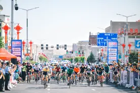 草原王自行车及跑步挑战赛落幕图片