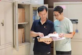 坚守“三心”办“铁案”——记中央纪委国家监委嘉奖对象李伟图片