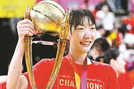 韩旭：亚洲杯夺冠 再次证明了自己图片