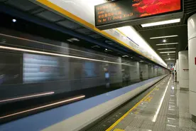 南京修地铁变慢了吗：运营里程从前三降至第九，市区密度不足图片