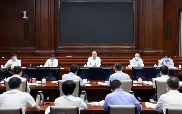 北京建设厅网站（政治局常委兼任主任）