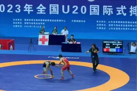 2023年全国U20国际式摔跤锦标赛在淄博举行图片