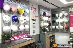 别戴错了！电动车头盔“新国标”施行图片