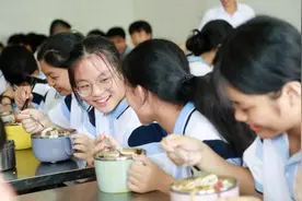 一所乡村学校的逆袭之路图片