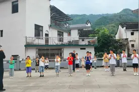 舞起来 传下去！杞梓里办起舞狮培训班图片
