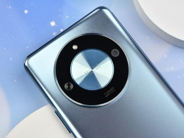 ��ҫX50ȫ�����⣺5800mAh������ �������۷�