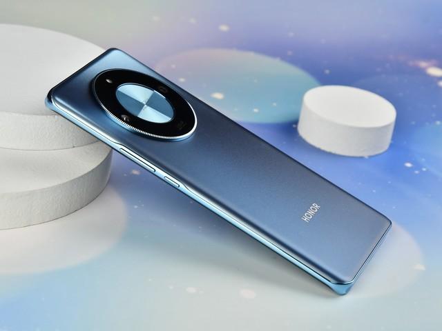 ��ҫX50ȫ�����⣺5800mAh������ �������۷�