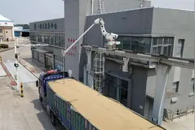 中储粮：多措并举确保夏粮颗粒归仓图片