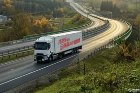 旅游购物两不误 2000万消费券发放后海南快递发货量增151.79%图片