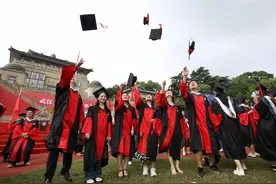 叮咚！请签收你的青春纪念册！图片